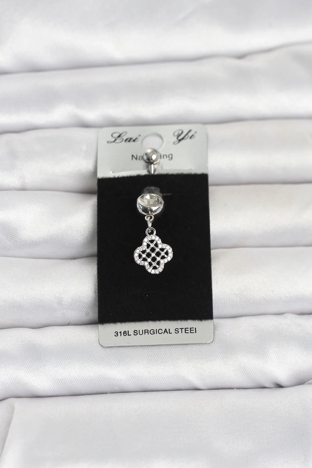Zirkon Taşlı Sallantılı Yonca Piercing 1 Adet